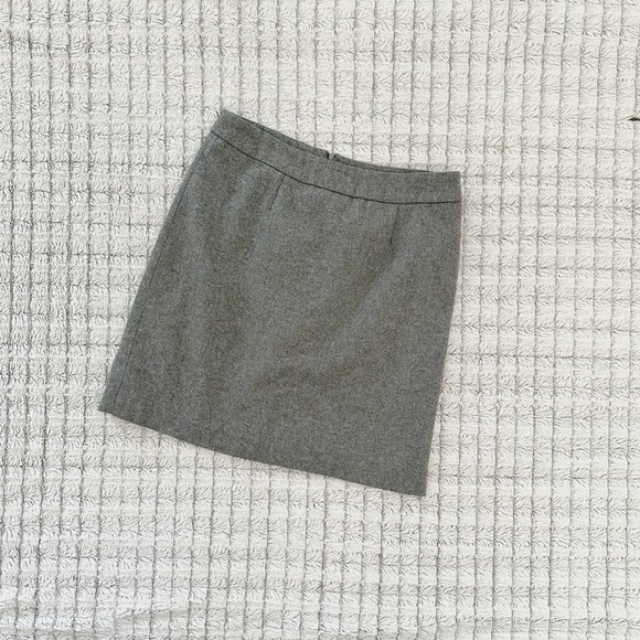 Chadwick’s Gray Wool Skirt - Picture 2 of 4